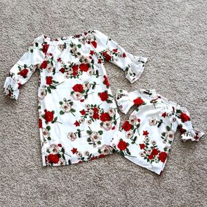 NWOT Off Shoulder Bell Sleeve Floral Mommy & Me Matching Dresses - M & 18 mos